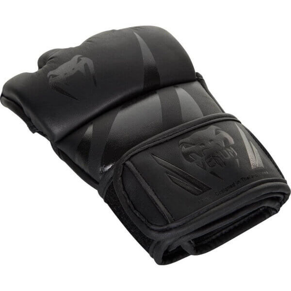 mma_gloves_challenger_black_black_1500_03_1 Venum Challenger MMA Gloves - Image 2