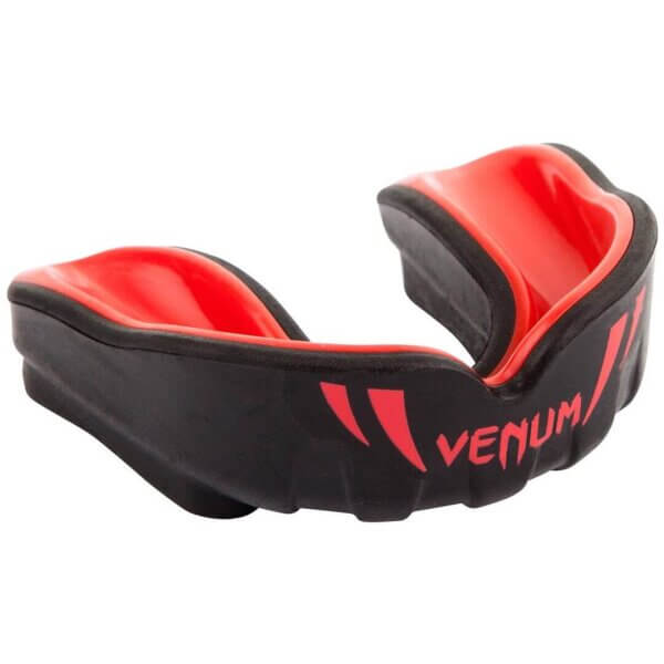Venum Challenger Kids Mouthguard - Image 10