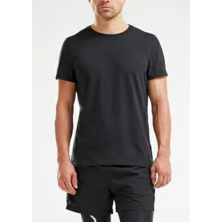 2XU OL URBAN S/S Logo Crew Tee, Karla