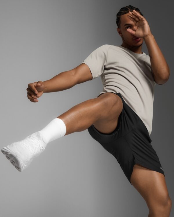 2XU Aero Stuttermabolur, Karla - Image 5