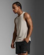 2XU Aero Tank Hlýrabolur, Karla - Image 7