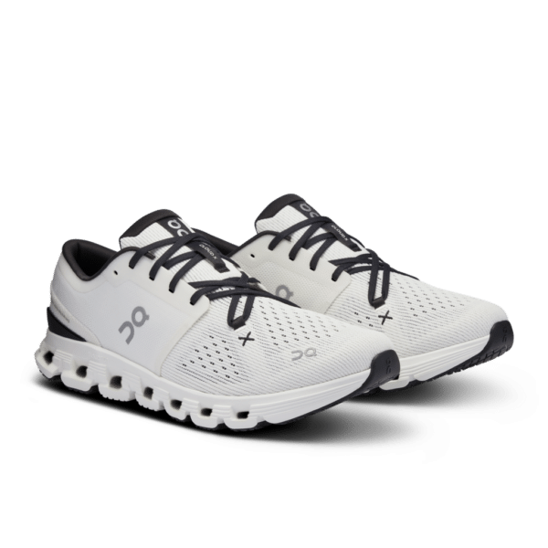 Small PNG-3ME30040791-cloud_x_4-fw24-ivory_black-m-g6 ON Cloud X 4, karla - Image 2