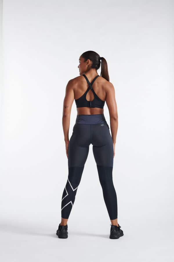 WA7101b_BLK-WRF_04 2XU LightSpeed React Hi-Rise Compression Tights, Kvenna - Image 4