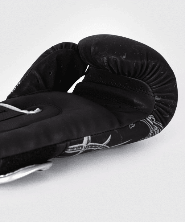 BG-GLADIATOR-4.0-5_b87a56d7-3ff6-4224-ba7c-6e40071da2d3 Venum Gladiatior 5.0 Box Gloves - Image 6
