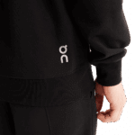 On Club Crew, karla - Image 4