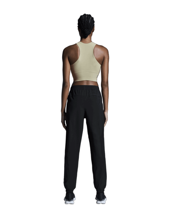 On LS Studio Crop, kvenna - Image 6