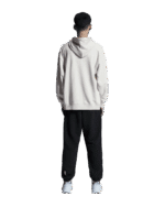 On LS Club Hoodie hettupeysa, karla - Image 2