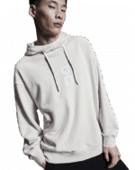 On LS Club Hoodie hettupeysa, karla - Image 3