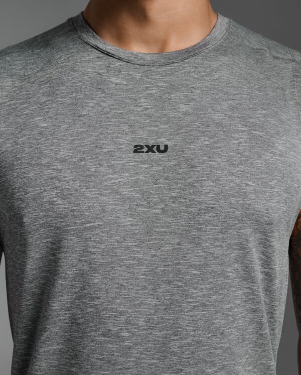 2XU Motion Soft Jersey Tank, Karla - Image 6