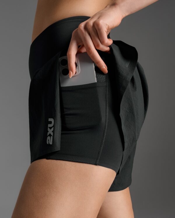 WR7352b_BLK-SRF_8 2XU Aero Hi-Rise 2in1 3Inch Shorts, Kvenna - Image 2
