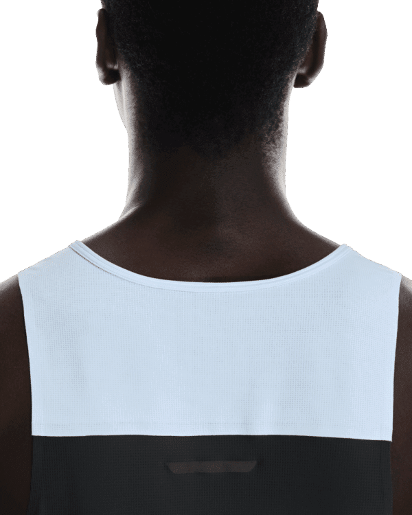 On LS Performance Tank, karla - Image 4