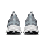 On Cloudswift, unglinga - Image 2