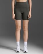 2XU Form Stash Hi-Rise Bike Short, stuttbuxur kvenna - Image 6
