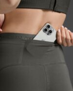 2XU Form Stash Hi-Rise Bike Short, stuttbuxur kvenna - Image 4