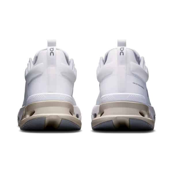 On LS Cloudnova X karla - Image 4