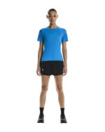 On LS Performance-T, kvenna - Image 2