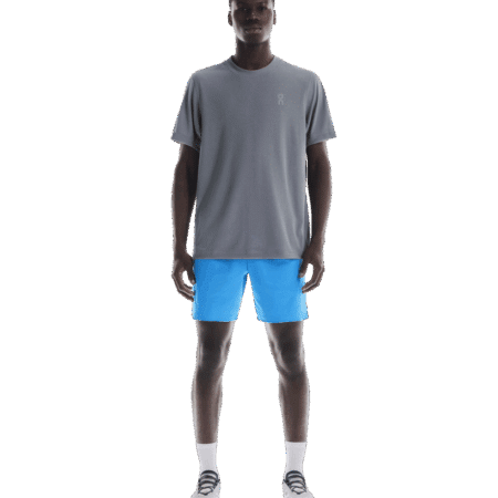 On LS Focus shorts stuttbuxur, karla