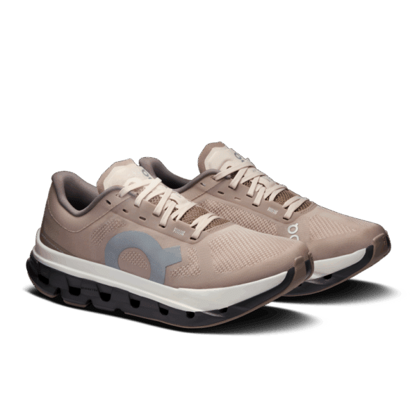 On Cloudflow5, kvenna - Image 3