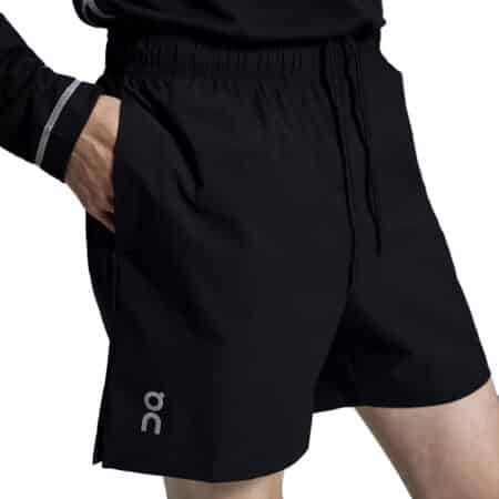 On Core 5" Shorts stuttbuxur, karla
