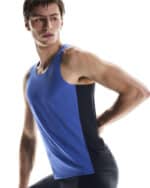 On Performance Tank, karla - Image 3