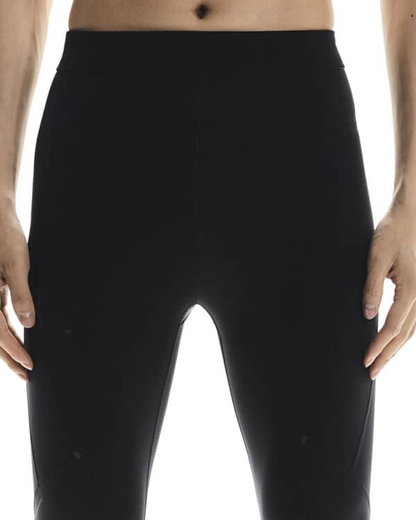 1MF30170553-performance_tights-fw25-black-m-4x5-tr-g4 On Performance Tights, karla - Image 4