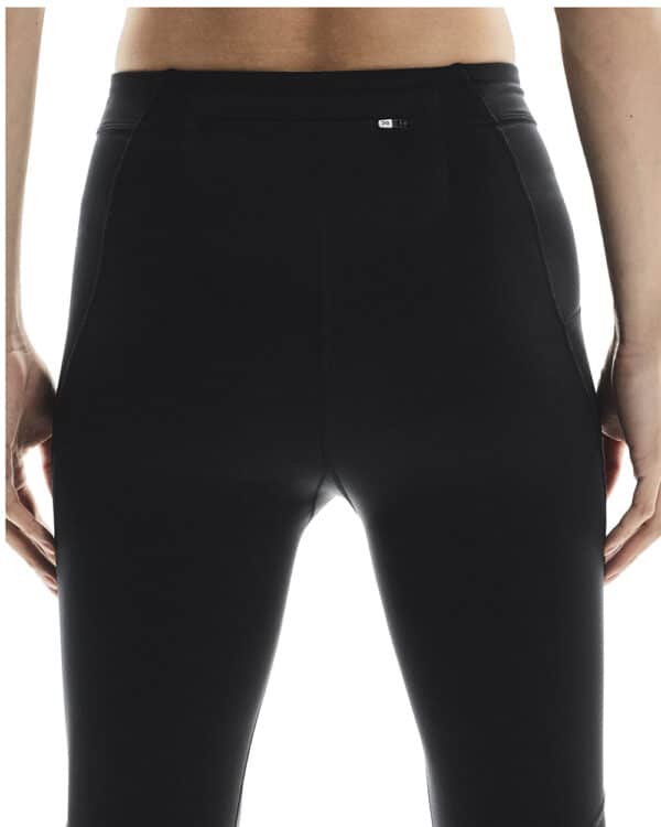 1MF30170553-performance_tights-fw25-black-m-4x5-tr-g5 On Performance Tights, karla - Image 9