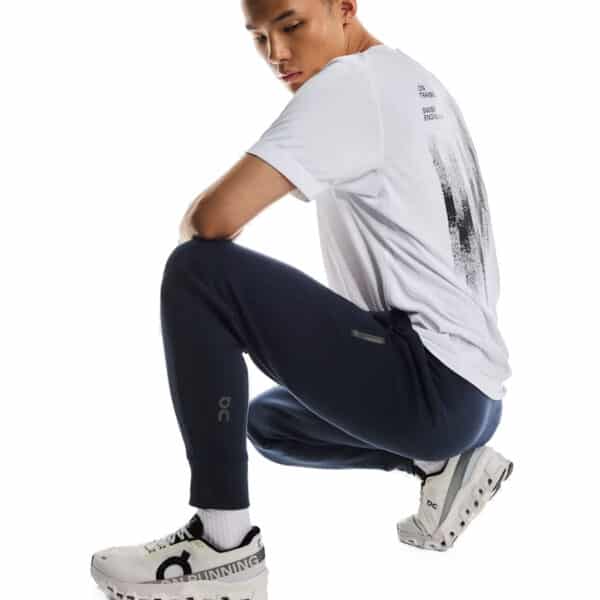 1MF30320255-focus_tech_sweatpants-fw25-navy-adal On Focus Tech Sweatpants, karla - Image 1