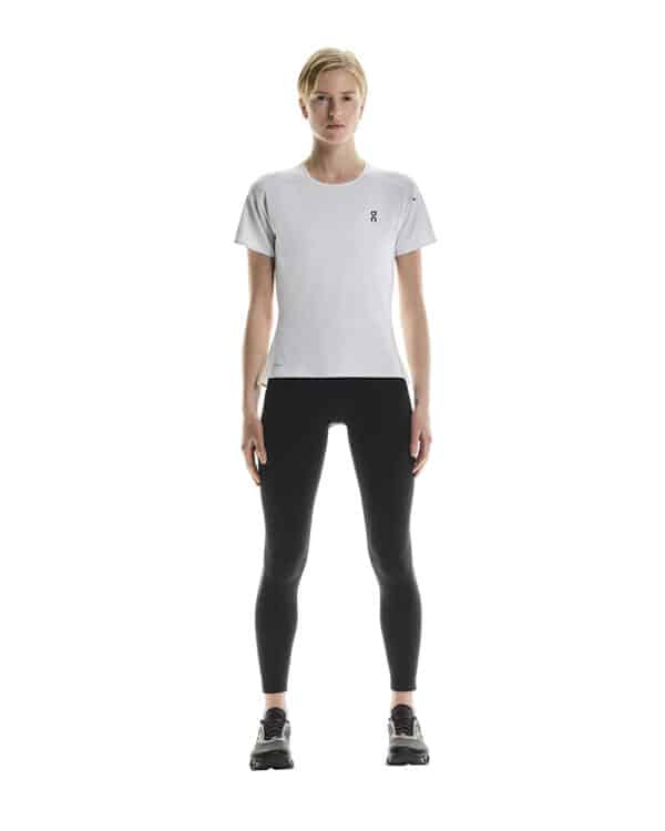 On Performance-T, kvenna - Image 2