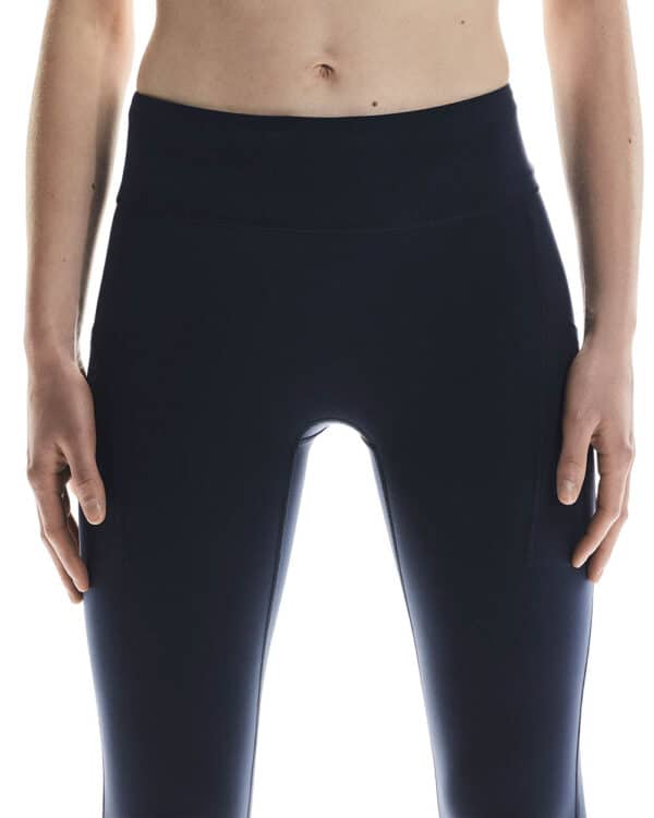 1WF30200255-performance_tights_7-8-fw25-navy-w-4x5-tr-g4 On Performance Tights 7/8 buxur, kvenna - Image 4