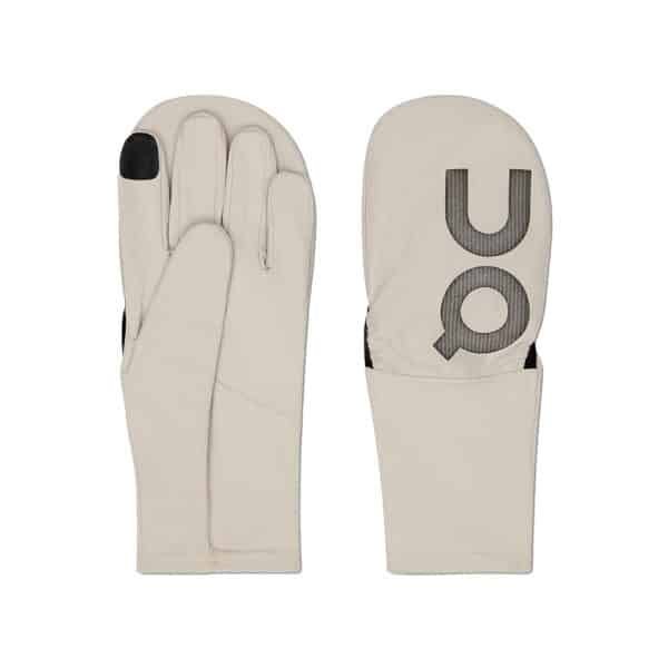 2UE30513888-core_glove-fw25-truffle-u-1x1-tr-PLP On Core Glove vettlingar/hanskar - Image 4