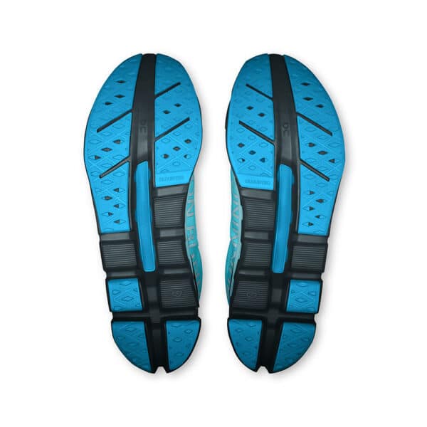 On Cloudflow5, karla - Image 5