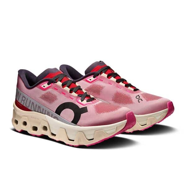 On Cloudmonster Hyper, kvenna - Image 2