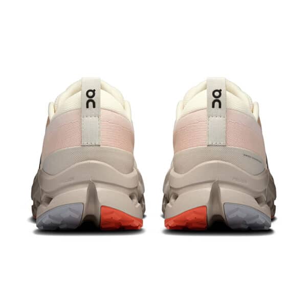 On LS Cloudsurfer Trail2, karla - Image 4