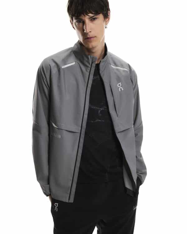 1MF30242608-weather_jacket_lumos-fw25-eclipse-m-4x5-tr-g7 On Weather Jacket Lumos, karla - Image 5