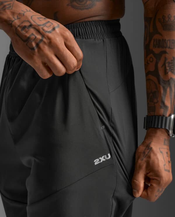 2XU Aero Woven Jogger, buxur karla - Image 10