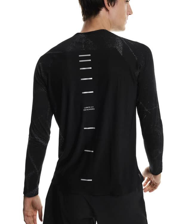 On Performance Long-T Lumos, langermabolur karla - Image 6