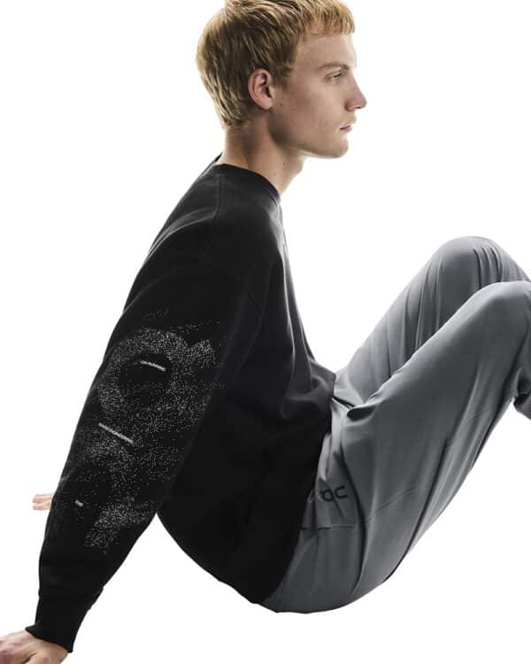 On Club Crew Graphic, karla - Image 4