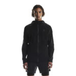 On Performance Jacket, vatnsheldur jakki karla
