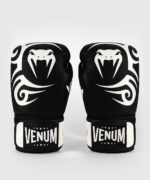 Venum MT Replica BoxGlo, Mike Tyson boxhanskar - Image 2