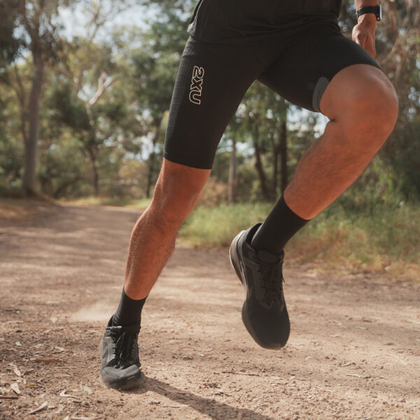 2XU Light Speed React Comp Short, stuttbuxur karla - Image 11