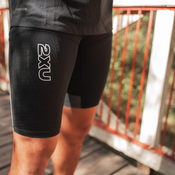 2XU Light Speed React Comp Short, stuttbuxur karla - Image 15