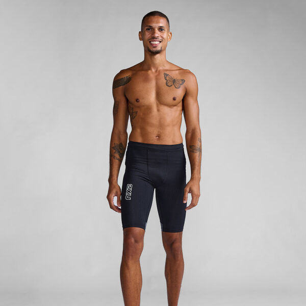 2XU Light Speed React Comp Short, stuttbuxur karla - Image 8