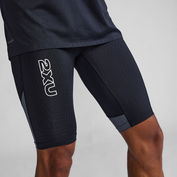 2XU Light Speed React Comp Short, stuttbuxur karla - Image 20