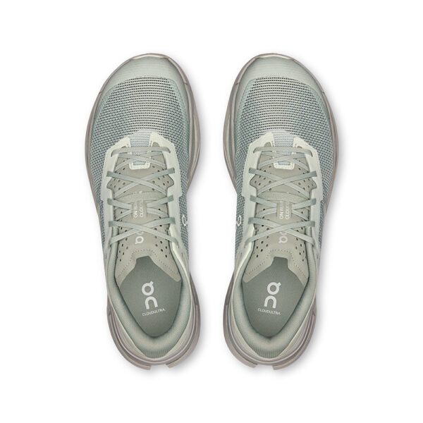 On Cloudultra3, karla - Image 5