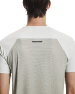 On Performance-T, stuttermabolur karla - Image 6