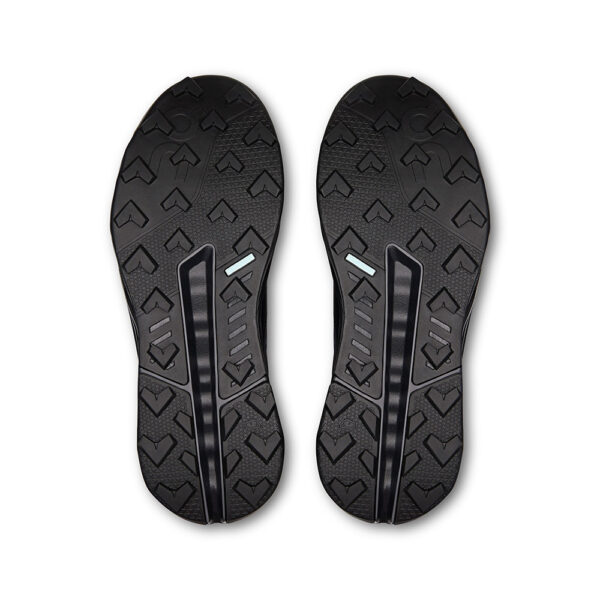 On Cloudhorizon2 WP, vatnsheldur karla - Image 6