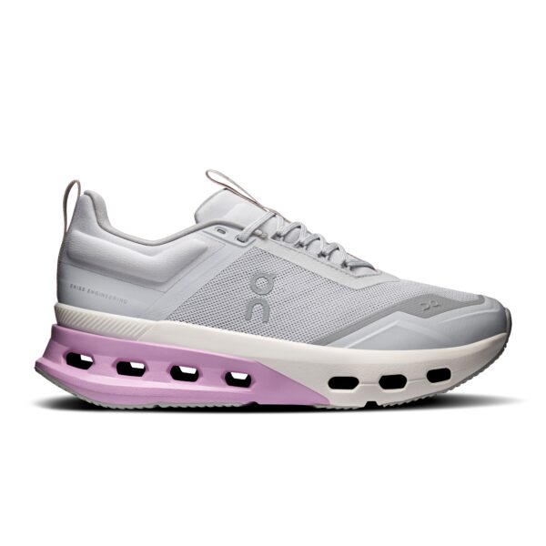 On Cloudnova X, kvenna - Image 1