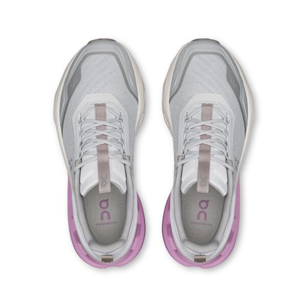 On Cloudnova X, kvenna - Image 5