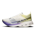 On Cloudboom Strike, kvenna - Image 3