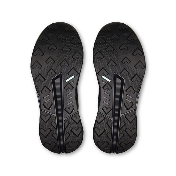 On Cloudhorizon2, kvenna - Image 6